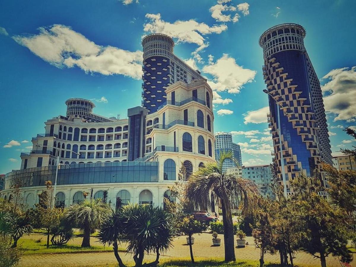 Sea Towers Suite Batumi Exterior foto