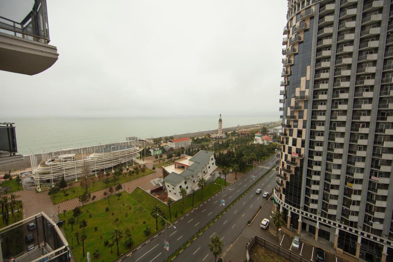 Sea Towers Suite Batumi Exterior foto