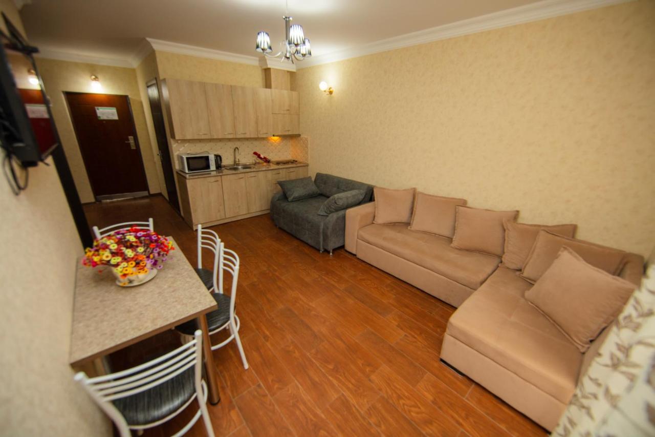 Sea Towers Suite Batumi Exterior foto