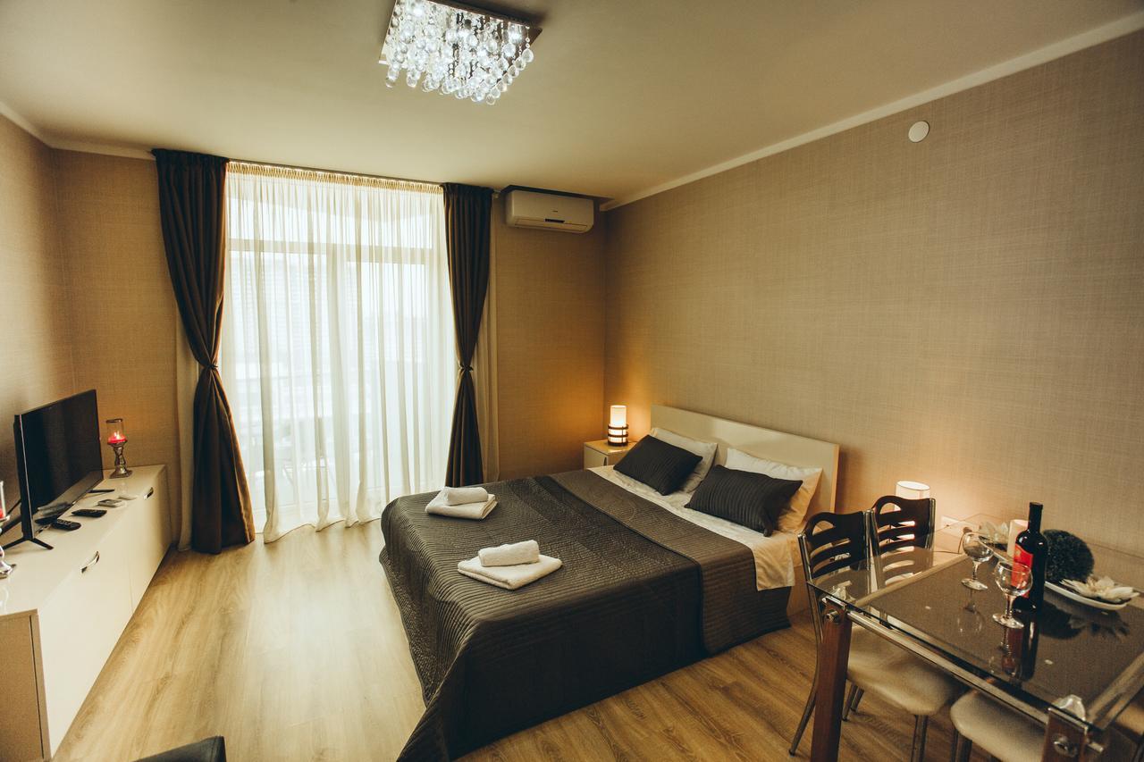 Sea Towers Suite Batumi Exterior foto
