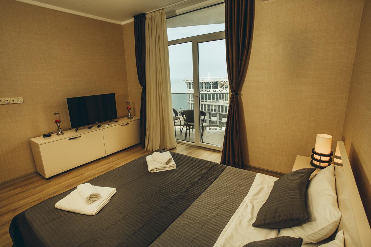 Sea Towers Suite Batumi Exterior foto
