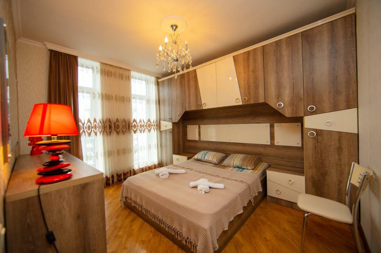 Sea Towers Suite Batumi Exterior foto